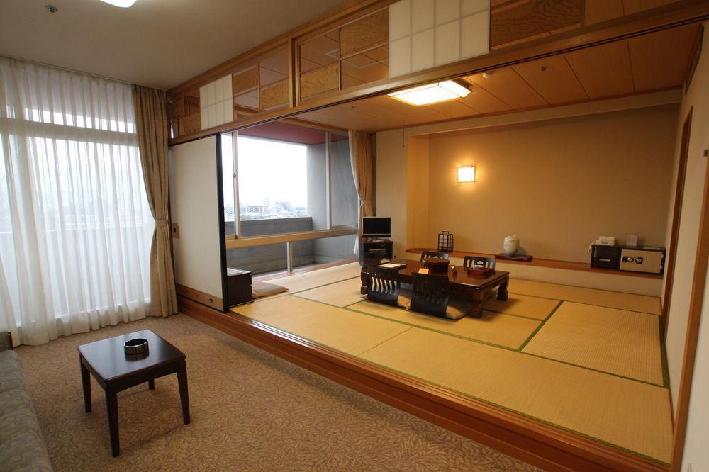 Dogo Hotel Mielparque Matsuyama Matsuyama  Exterior photo